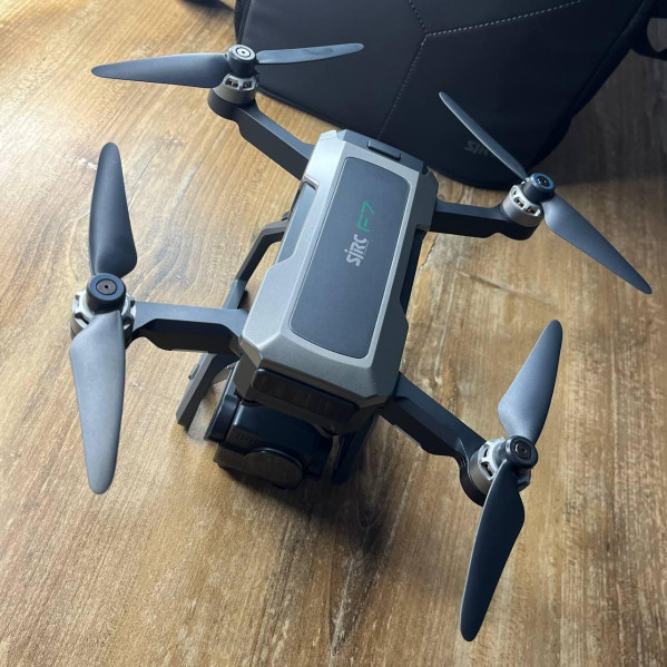 Квадрокоптер SJRC F7S 4K Pro. Дрон с камерой 4K, EIS, FPV, GPS, БК, 3км, до 25 мин + кейс Квадрокоптер SJRC F7S 4K Pro. Дрон с камерой 4K, EIS, FPV, GPS, БК, 3км, до 25 мин + кейс