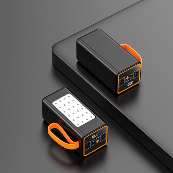 Повербанк PQ2062 50000 mAh 22.5W с LED-фонарём и дисплеем — Power Bank Повербанк PQ2062 50000 mAh 22.5W с LED-фонарём и дисплеем — Power Bank