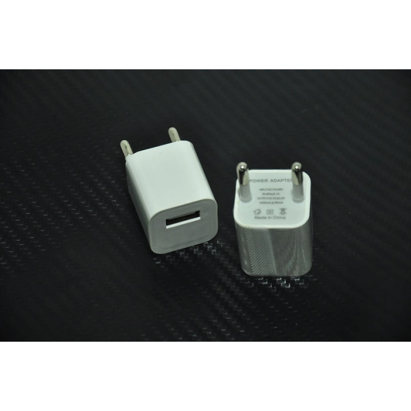 Сетевой блочек кубик (600 mAh) Адаптер СЗУ 220V 1USB Сетевой блочек кубик (600 mAh) Адаптер СЗУ 220V 1USB