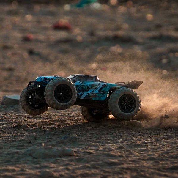 Радиоуправляемая машинка ZLL SG116 MAX 1:16 4WD до 80 км/ч Brushless RC Monster Truck внедорожник 4x4, бесщеточный двигатель, LED Радиоуправляемая машинка ZLL SG116 MAX 1:16 4WD до 80 км/ч Brushless RC Monster Truck внедорожник 4x4, бесщеточный двигатель, LED