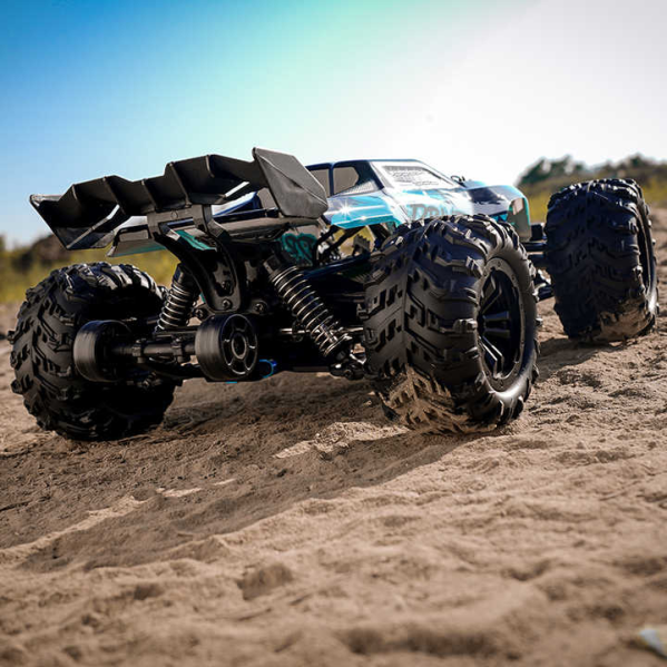 Радиоуправляемая машинка ZLL SG116 MAX 1:16 4WD до 80 км/ч Brushless RC Monster Truck внедорожник 4x4, бесщеточный двигатель, LED Радиоуправляемая машинка ZLL SG116 MAX 1:16 4WD до 80 км/ч Brushless RC Monster Truck внедорожник 4x4, бесщеточный двигатель, LED